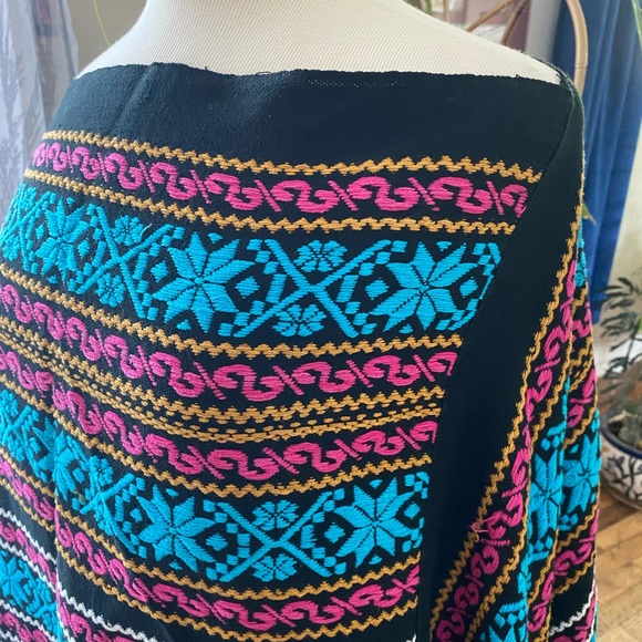 Colorful vintage poncho - Picture 3 of 4